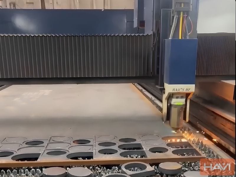 Cắt laser CNC bản mã liên kết chân cột lan can inox 316 dày cho cầu cảng biển tại xưởng HaVi